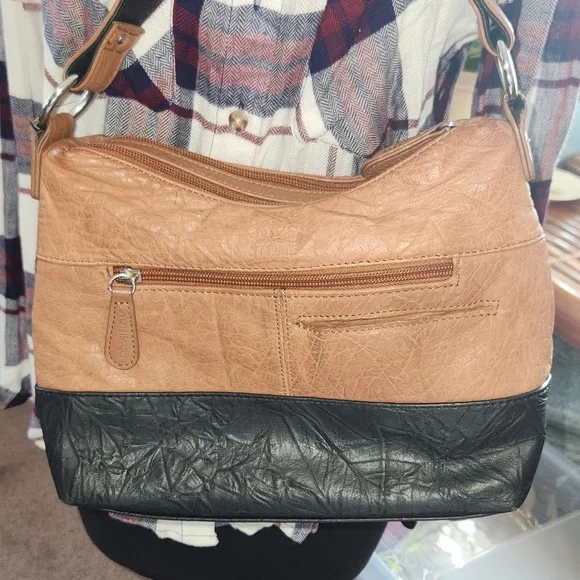 Stone Mountain Leather bag - Picture 2 of 11